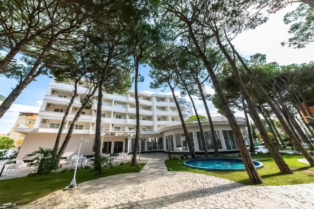 Atrium Deluxe Resort Голем Экстерьер фото