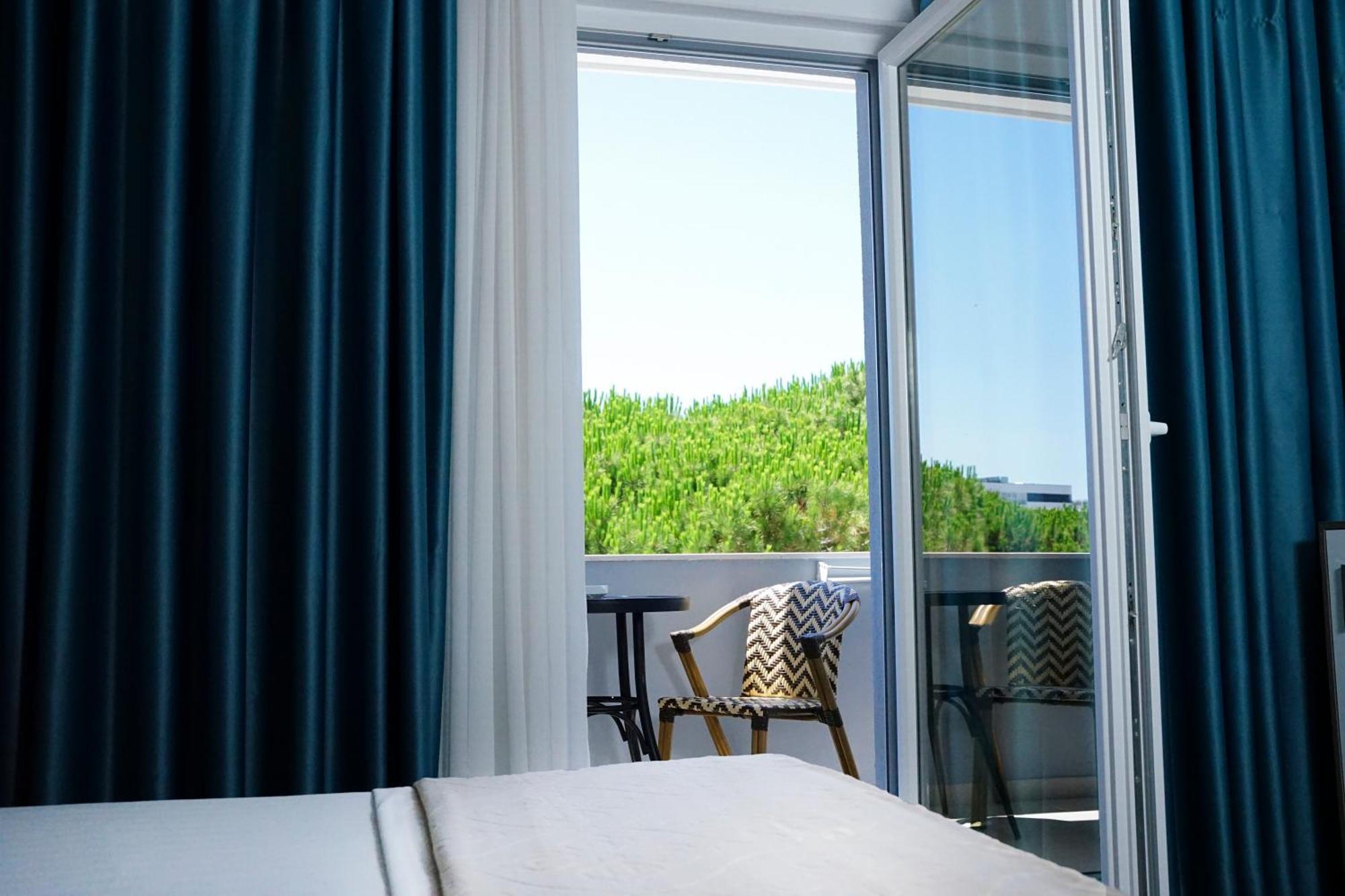 Atrium Deluxe Resort Голем Экстерьер фото
